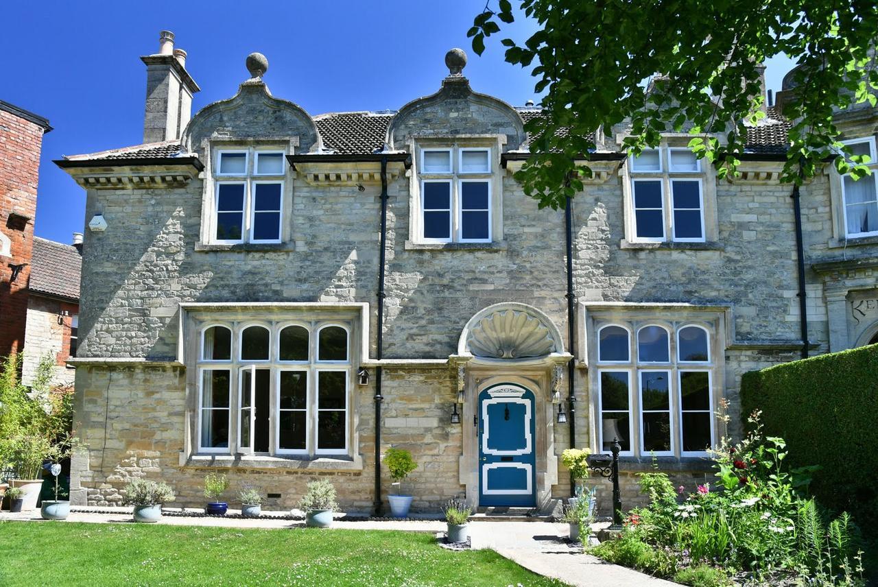 Heritage Bed And Breakfast Calne Exterior foto
